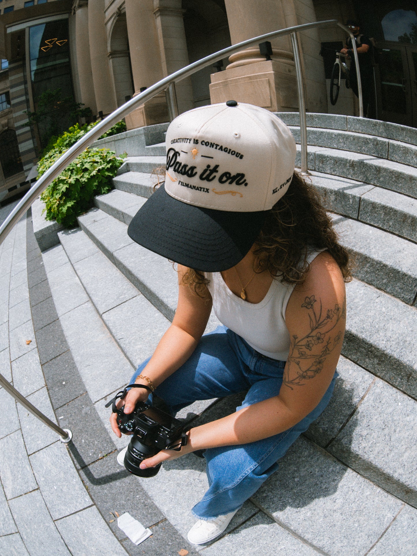 pass it on (vintage black)